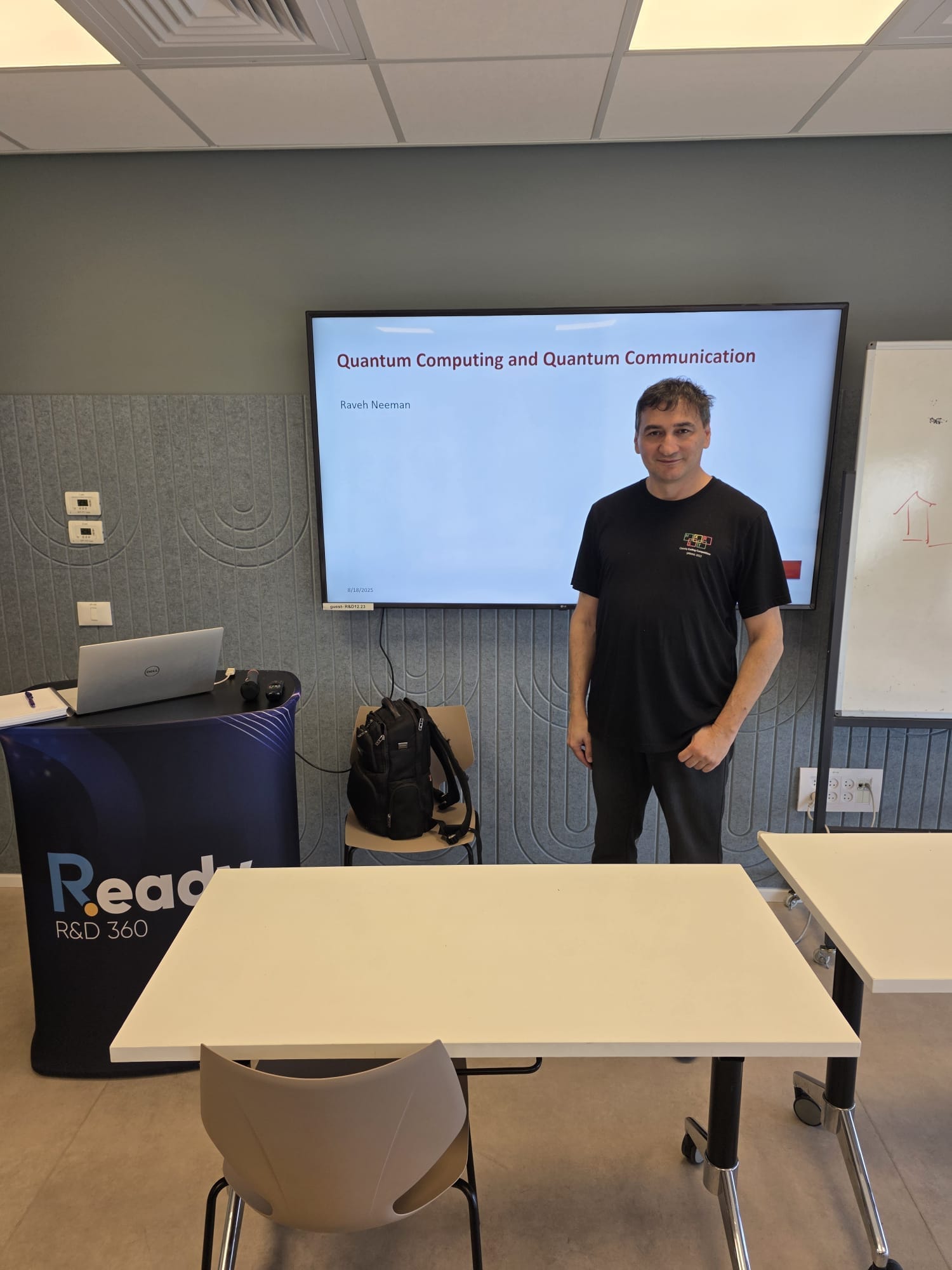 Raveh Neeman presenting at Ready, Petah-Tikva, 22 October 2025